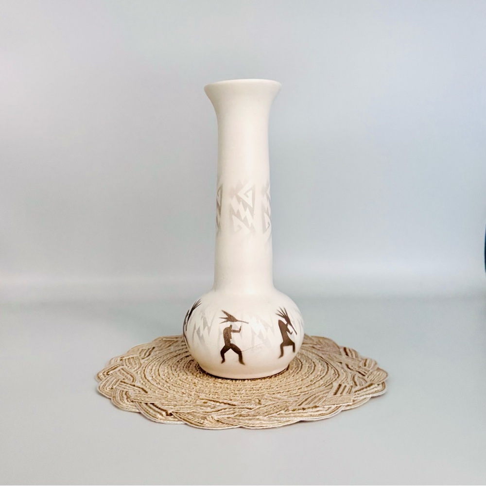 Vintage Navajo Bud Vase – Hand-Painted, Signed A. Rock, 7” Ceramic Decor